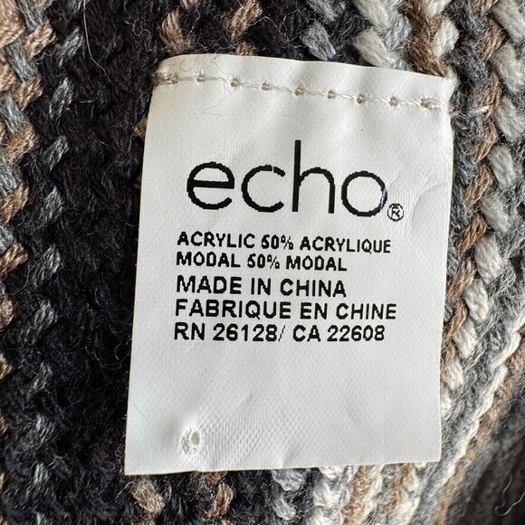 Echo Knitted Scarf Unisex size OS - Picture 5 of 5